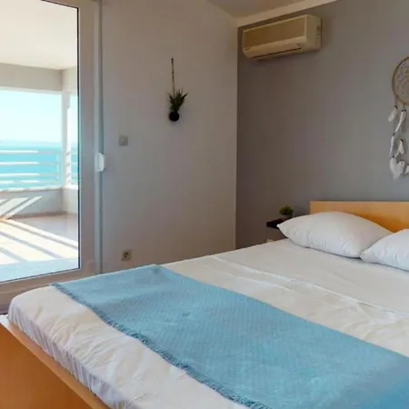 M - Penthouse Apartament